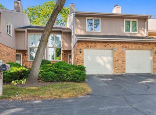 22W132 Butterfield Rd, Glen Ellyn, IL 60137