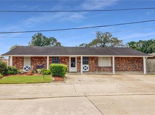 5009 Warwick Dr, Marrero, LA 70072