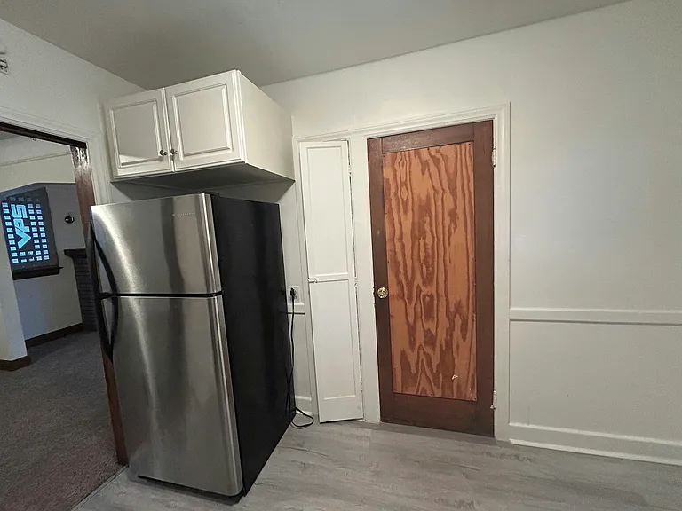 4401 Buckingham Ave #2 — Photo 9