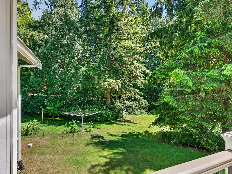 1574 SE Nylace Ln — Photo 44