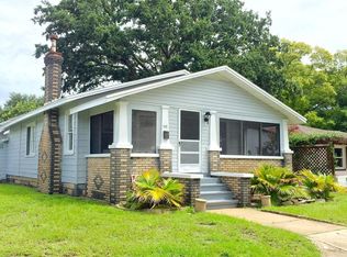 1095 21st Ave N, Saint Petersburg, FL 33704