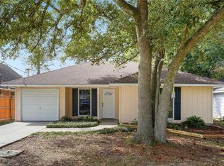 2419 Bluebird St, Slidell, LA 70460