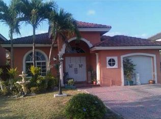 15543 SW 32nd Ter, Miami, FL 33185