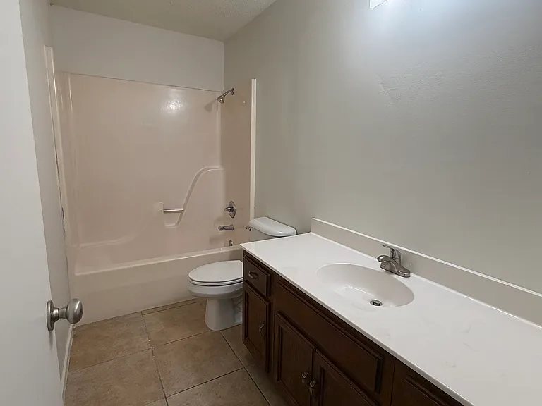9 Southland Ct — Photo 8