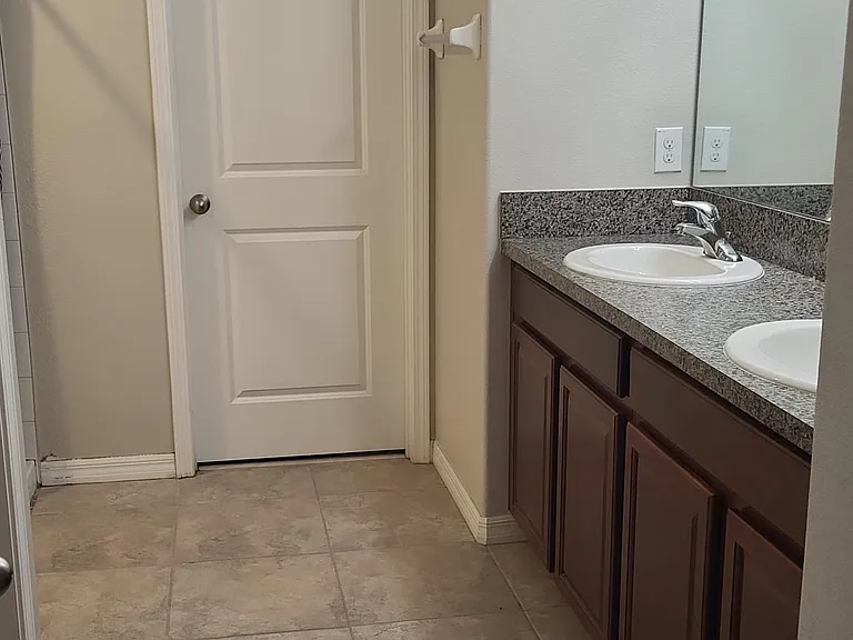 15512 Caynor Ash Ln — Photo 7