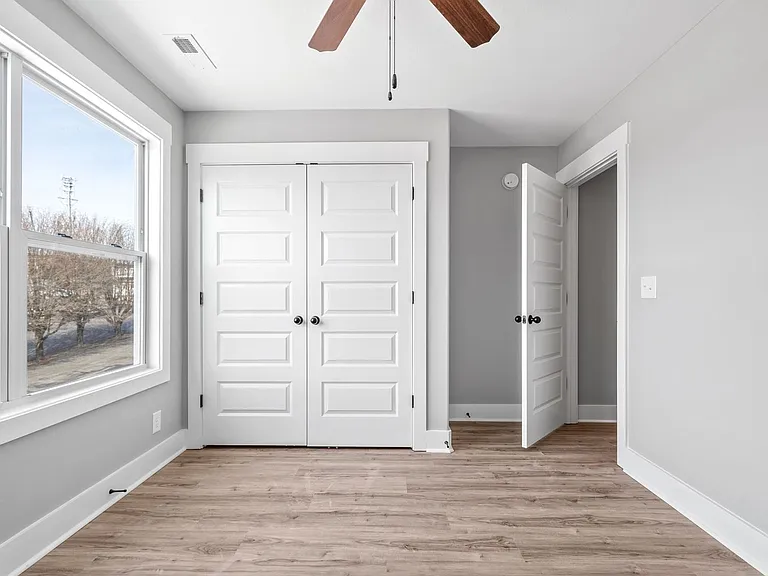 106 Cooper Pl — Photo 27