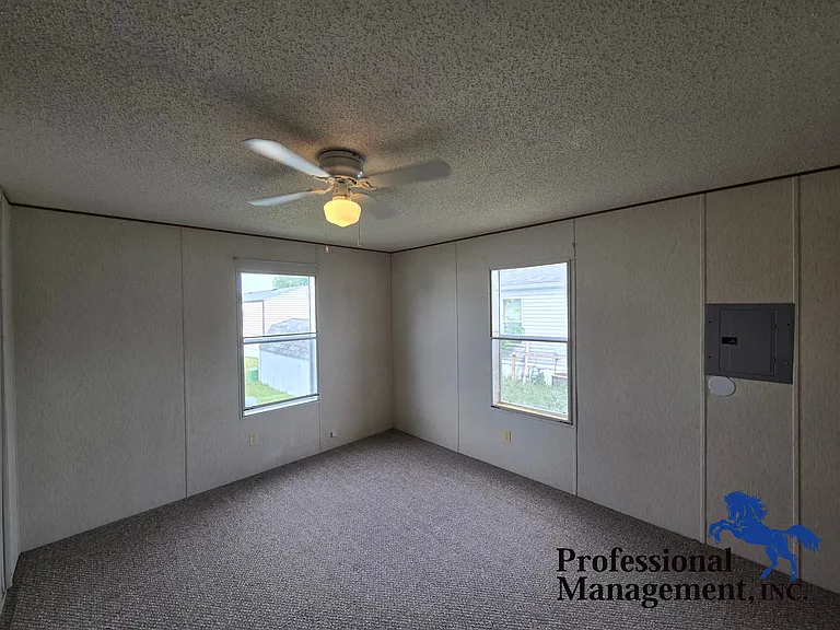 922 Yellowstone River Rd #D9 — Photo 7