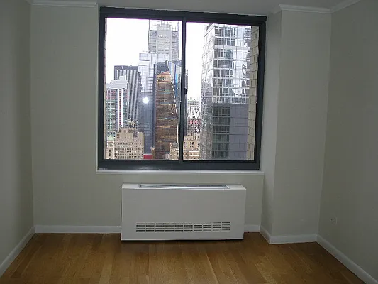 Rented by Stonehenge NYC LLC | media 18