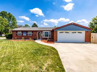 100 Cochran Ln, Englewood, OH
