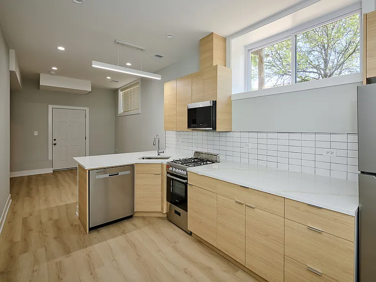 2876 W 21st Pl #B — Photo 1