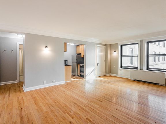 3rd image of 15 E Kirby St #250