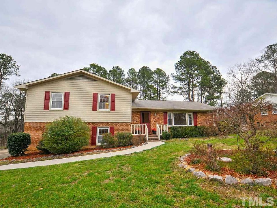1st image of 4016 Chaucer Dr