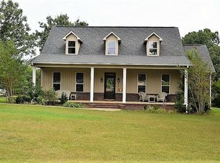 154 Old Payne Pl, Saltillo, MS 38866