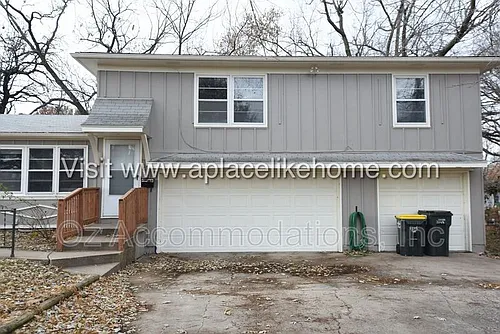 8146 Lowell Ave Photo 1