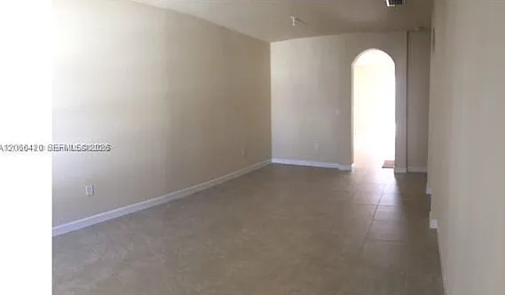 17120 SW 95th Ter — Photo 3