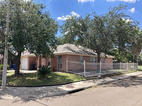 2nd image of 4129 Esperanza Ave
