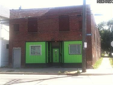 1st image of 4919 Storer Ave