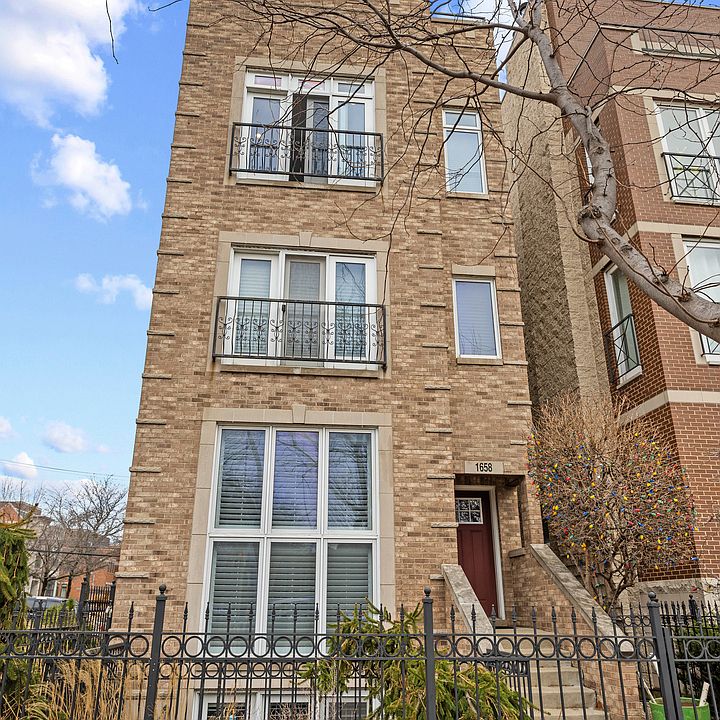 1st image of 1658 W Diversey Pkwy #2
