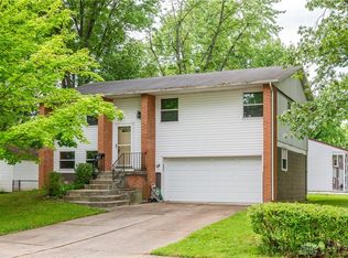 100 Cosmos Dr, Dayton, OH