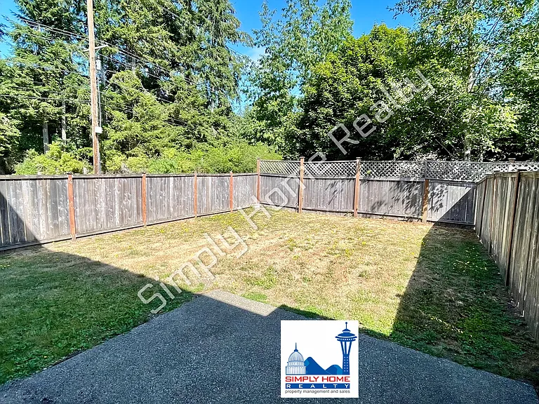 4526 5th Ave NW — Photo 22
