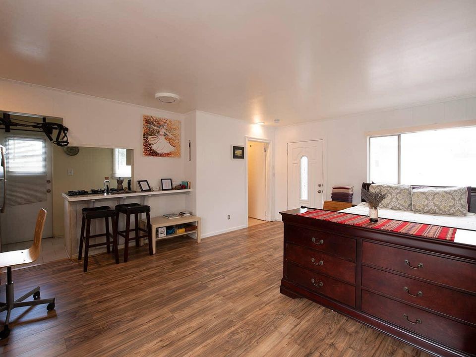 1st image of 11465 Cumpston St #2