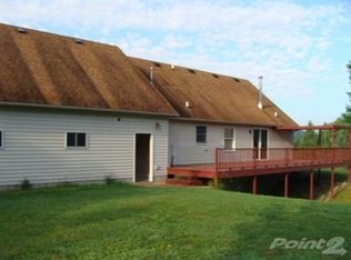 19748 Boetger Rd, Manchester, MI 48158