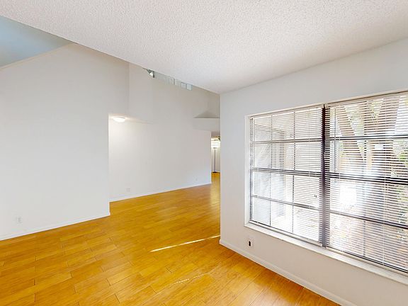 4th image of 9814 Watermill Cir APT E