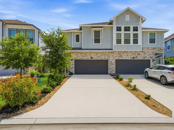 649 Royal Arch Dr, Conroe, TX 77304