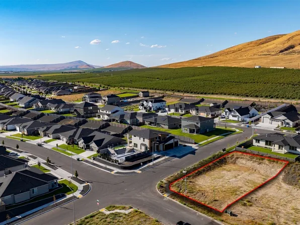 3776 Corvina Street, Richland, WA 99352