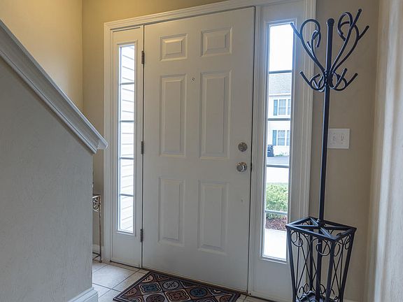 3rd image of 6659 Village Green Dr