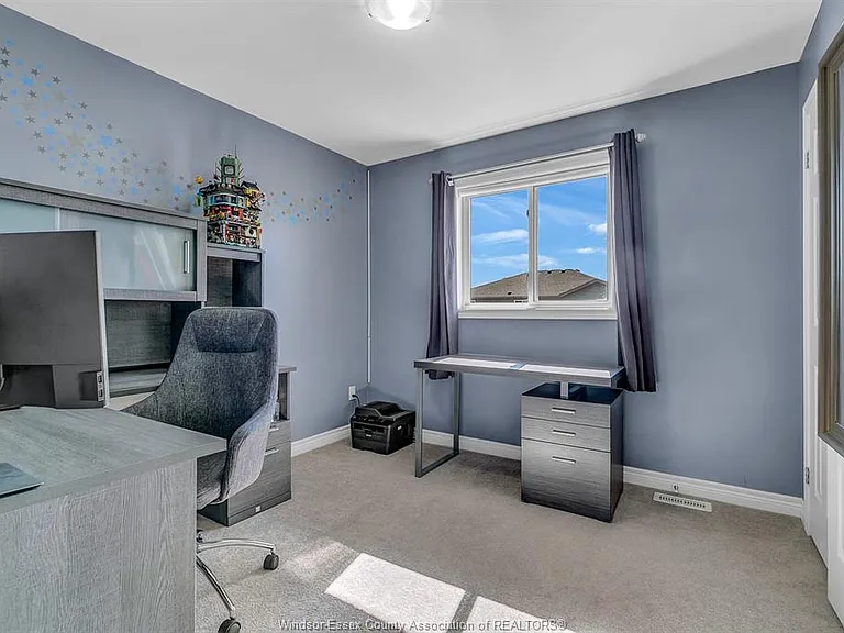 420 Runstedler Dr — Photo 18