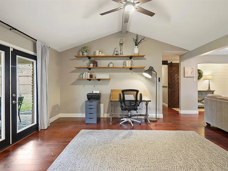 10710 Overbrook Ln — Photo 10