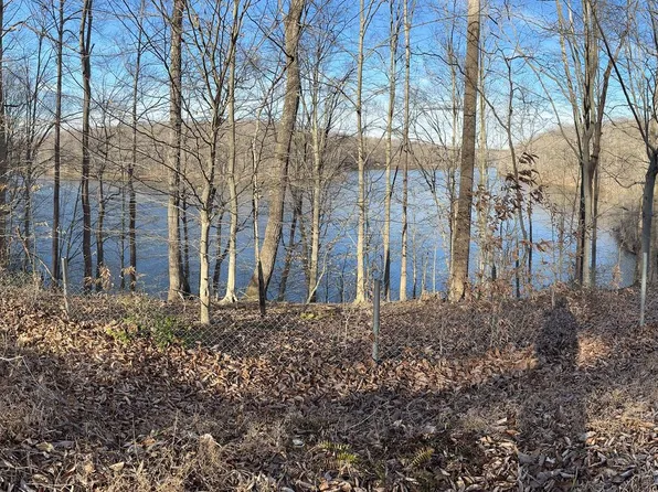 11429 Occoquan Oaks Ln, Woodbridge, VA 22192