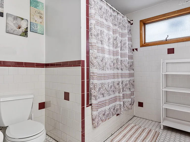 282 Boston Ave #1 — Photo 10