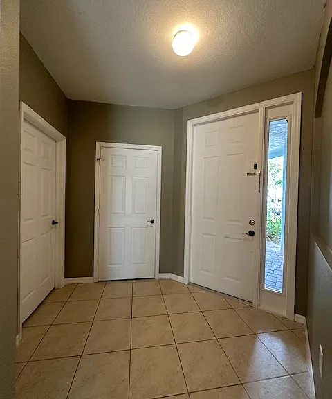 14732 Sutherland Ave — Photo 39