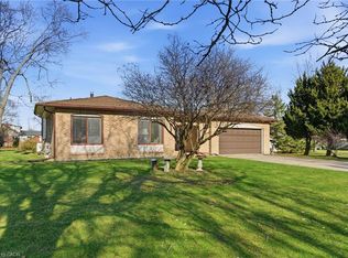 2540 Merritt Rd, Thorold, ON L3B 5N5