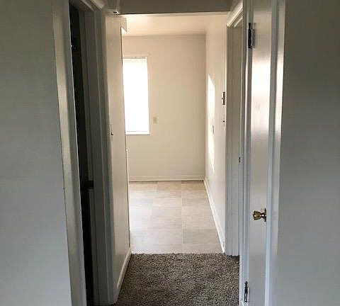 3rd image of 41 Crestview Dr APT 3