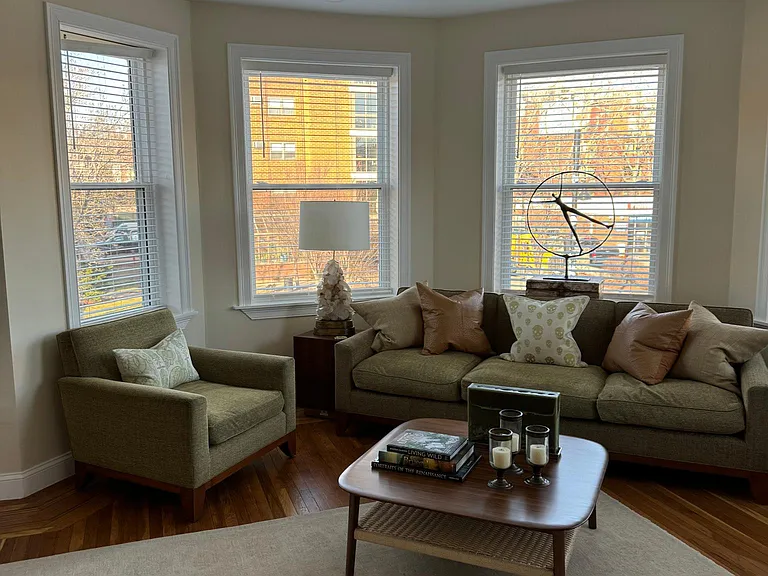 3 Alton Pl #2 — Photo 1