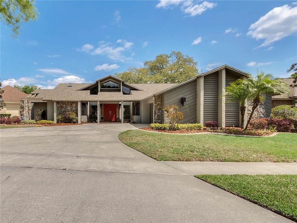 1st image of 1301 Majestic Oak Dr
