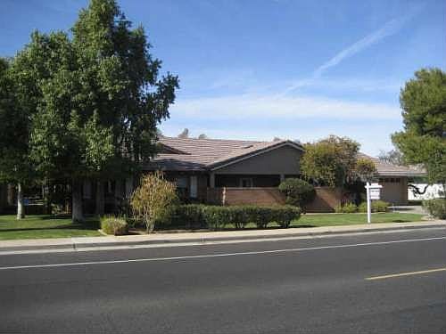 2nd image of 13442 N Canterbury Dr