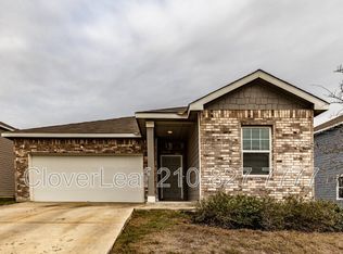 8319 Falcon Mdw, Converse, TX 78109