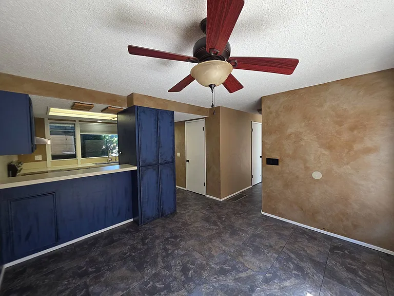 1623 Mowry Sq #1 — Photo 2
