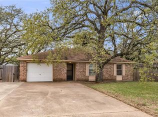 3008 Jennifer Dr, College Station, TX 77845