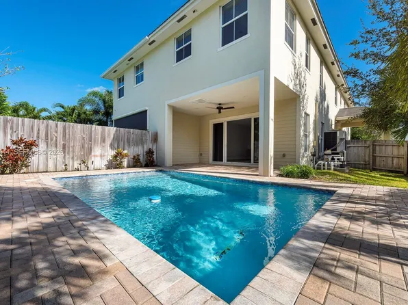 1031 NE 13th Ave, Fort Lauderdale, FL 33304