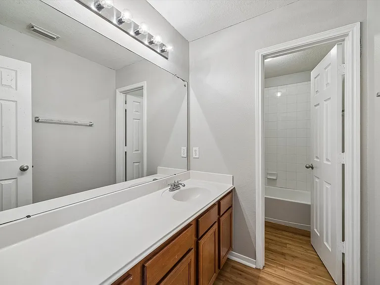 6218 Lovage Ave — Photo 16