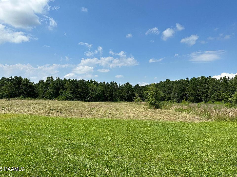 1st image of 203 Bourbon Rd