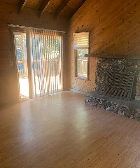 245 Bethany Dr — Photo 3
