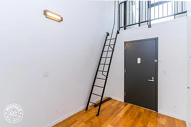 Rented by MySpaceNYC