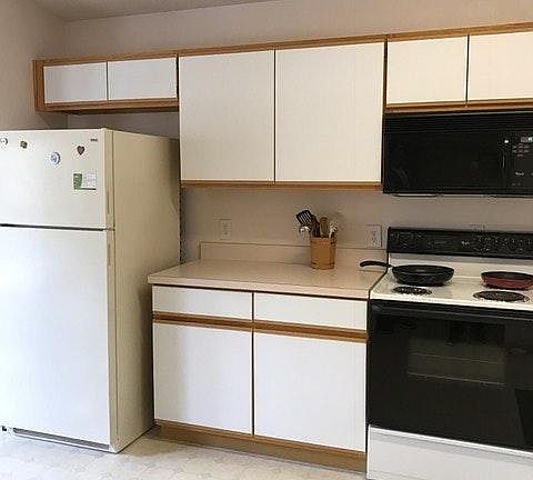 3rd image of 2336 Donegan Pl