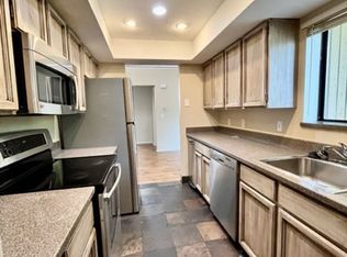 9187 S Jefferson Pl, Sandy, UT 84070